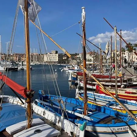 Tres Bel Appartement, Port Sanary, * Sanary-sur-Mer